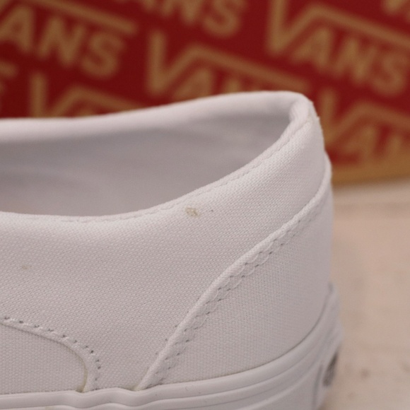 Vans Asher Slip On True White Womens 8 New in  Box - Picture 6 of 8